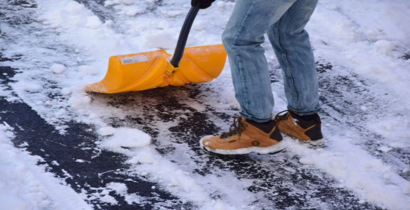 Difference Between Winter Boots and Snow Boots