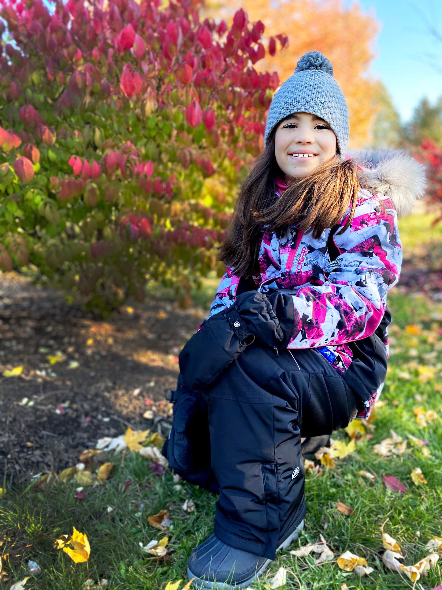 Kids' winter jacket and pants set, cold protection up to -35 C, water repellent shell, LED light zipper gadget, adjustable cuffs, YKK zipper
